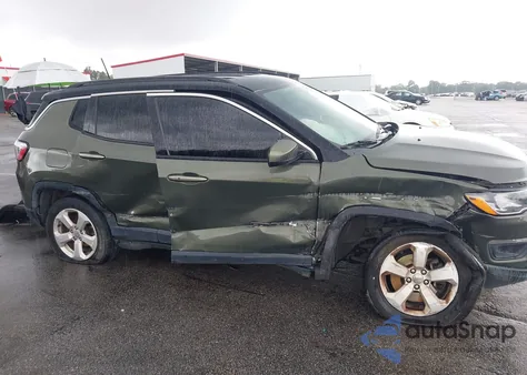 2018 Jeep Compass Latitude 4X4 from USA, damaged, VIN 3C4NJDBB2JT315024